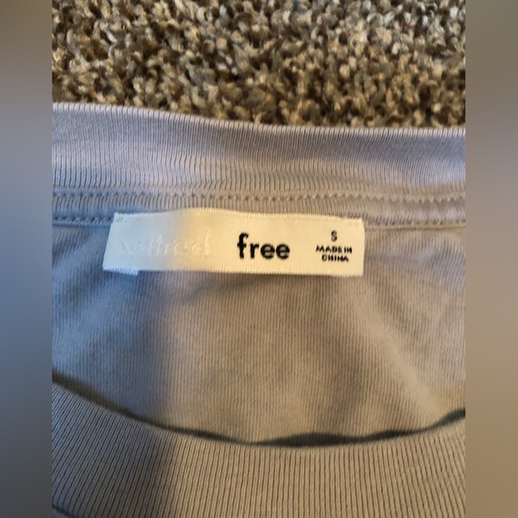 ARITZA Tee - Picture 3 of 4